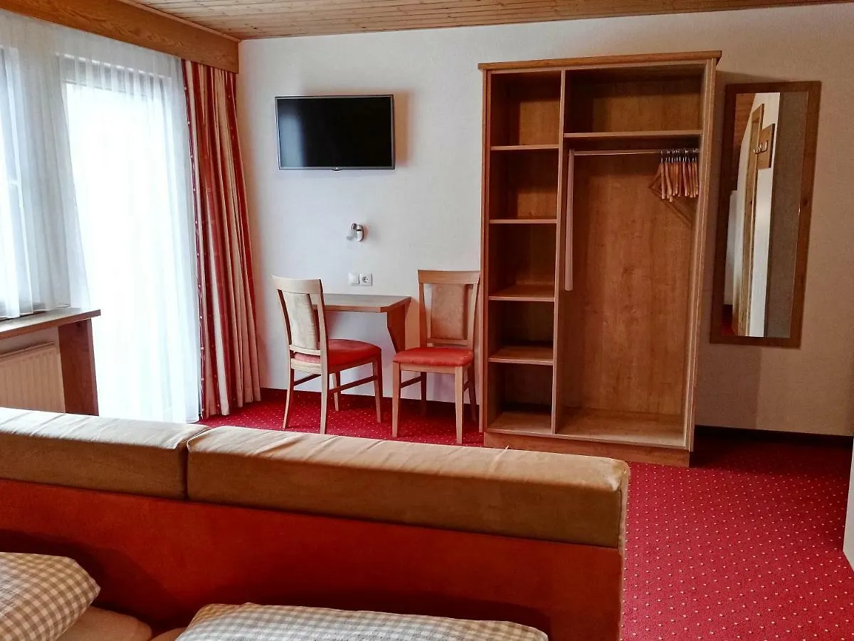 Landhaus Hubert Fiegl Sölden 0*,  Austria