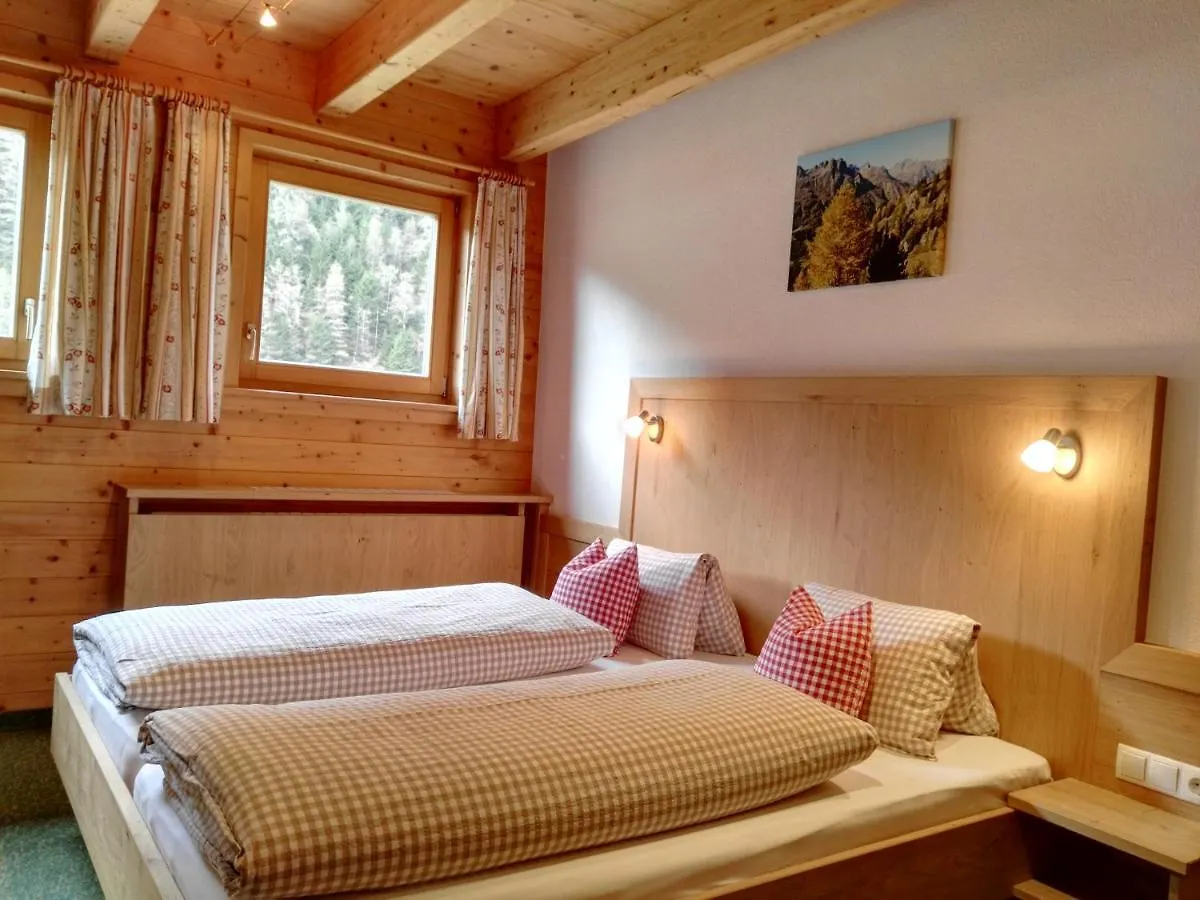 Landhaus Hubert Fiegl Sölden Austria